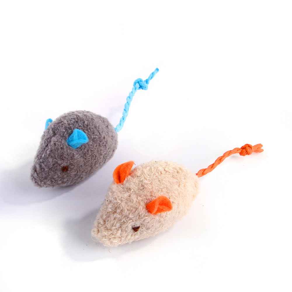 Adorable Catnip Mouse – Unleash Your Cat's Inner Hunter!